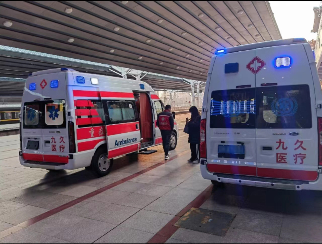 正规救护车长途转运